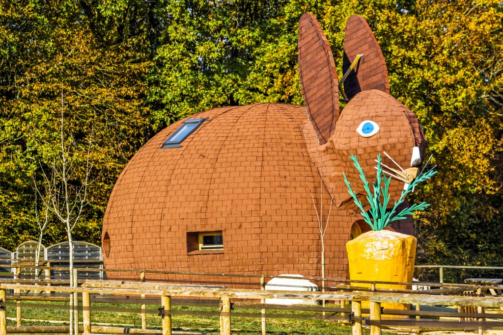 Une maison en forme de lapin dans la vienne