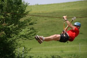 activités de cohésion dans les arbres / acccrobranches