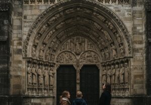 Découvrez d'excellentes idées de sortie poitiers pour profiter ensemble de bons moments.